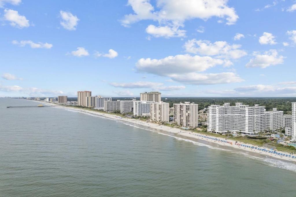 Direct Oceanfront- King Bedroom- Amazing Views/Pools/Hot Tubs/Beach Access/Golf Myrtle Beach Kültér fotó